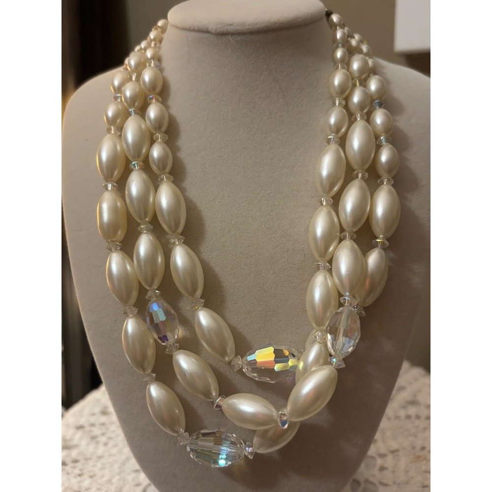 Triple Strand Faux Pearl Rice Bead Necklace AB Crystal Iridescent Cream vintage - Picture 2 of 16
